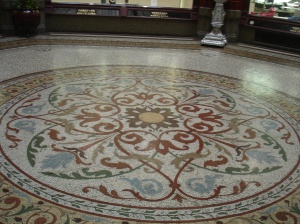 Fllor mosaic, Black Arcade